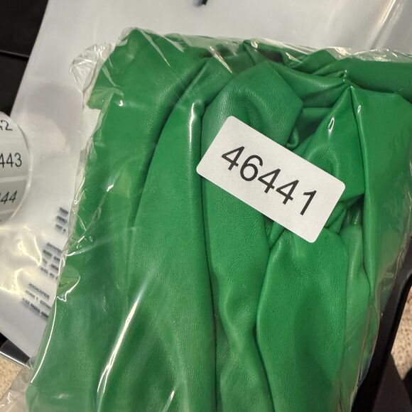 PRETTYLITTLETHING Pants Women 6 Green High Rise Drawstring Leather Flat Front - Picture 8 of 8